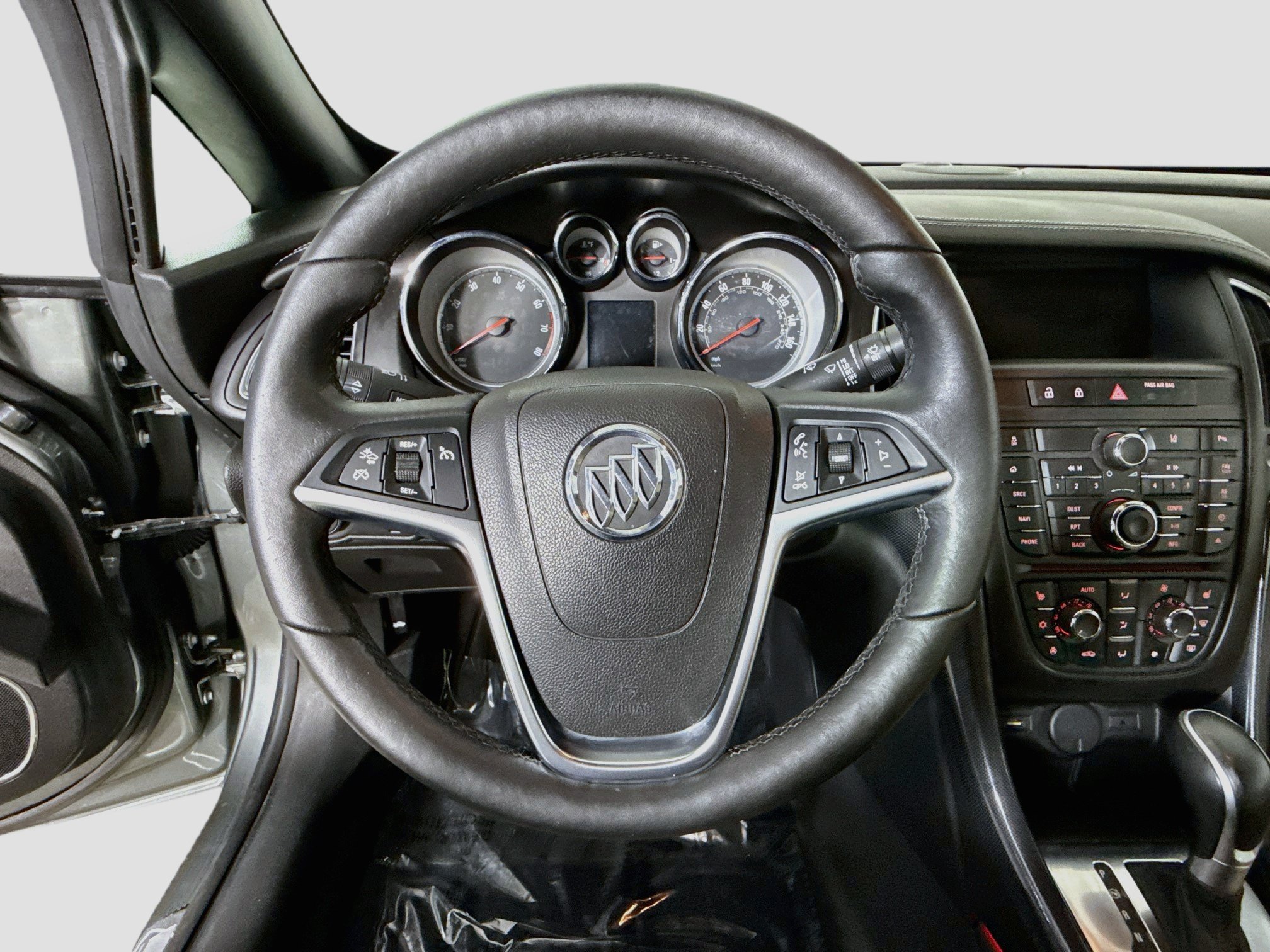 Used 2019 Buick Cascada Premium FWD image 13