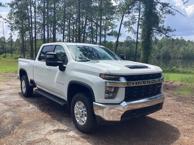 Used 2020 Chevrolet Silverado 2500 LT w/ Z71 Off-Road Package image 3