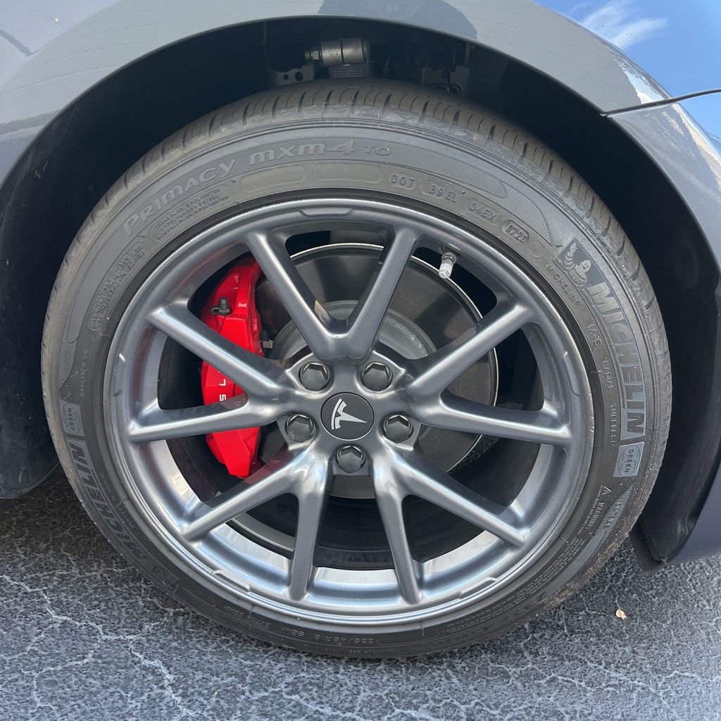 Used 2020 Tesla Model 3 Long Range image 24