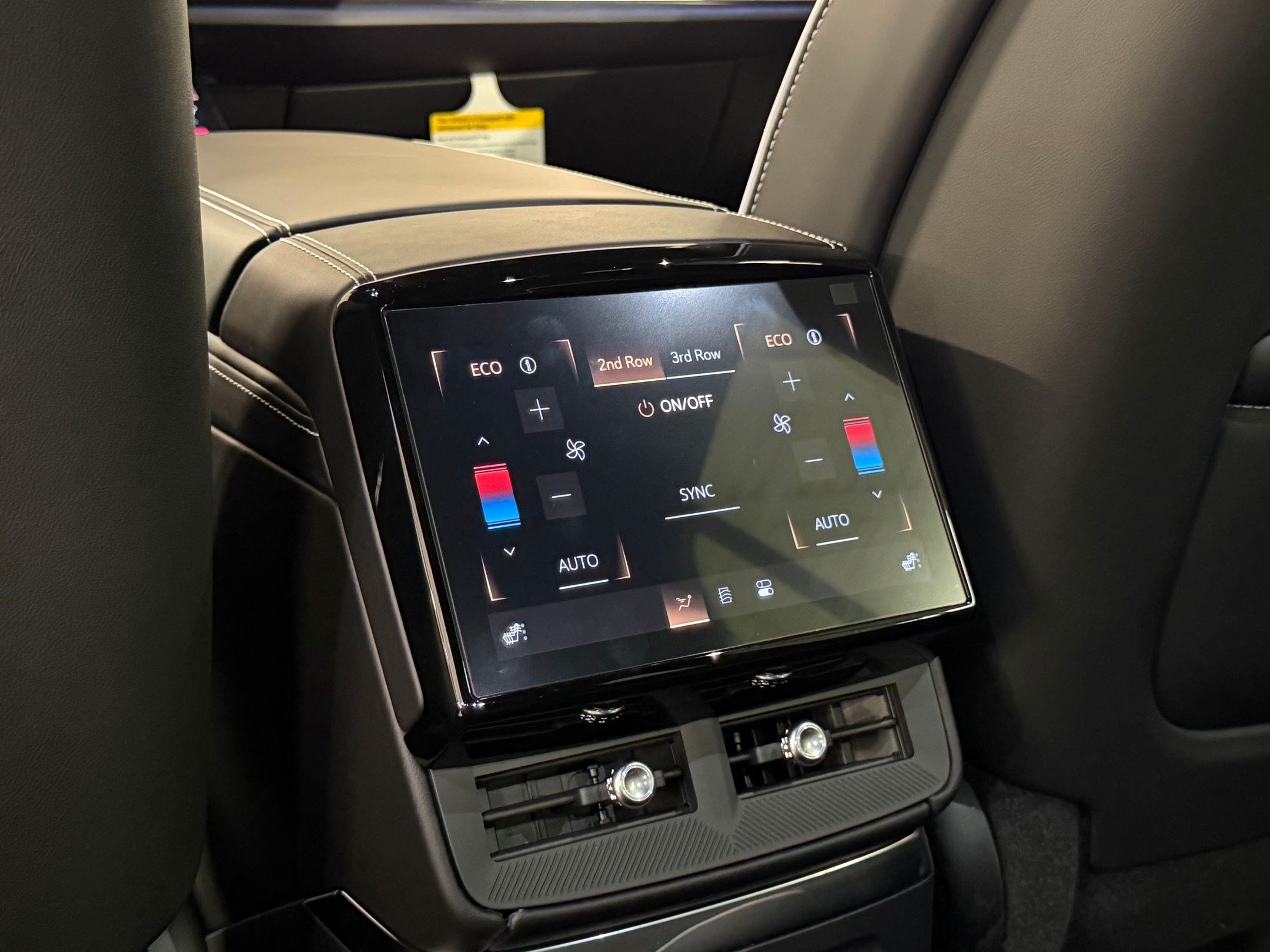 New 2027 Cadillac Vistiq Luxury AWD/4WD image 46