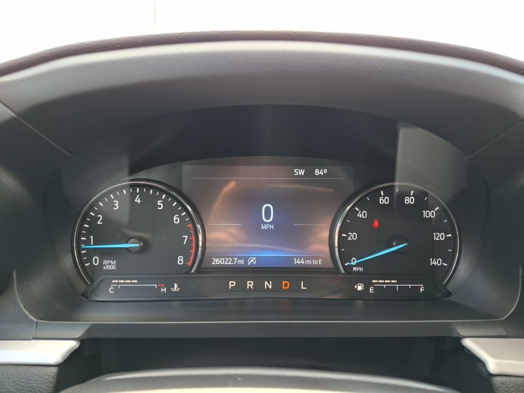 Used 2024 Ford Explorer XLT w/ Equipment Group 202A AWD/4WD image 7