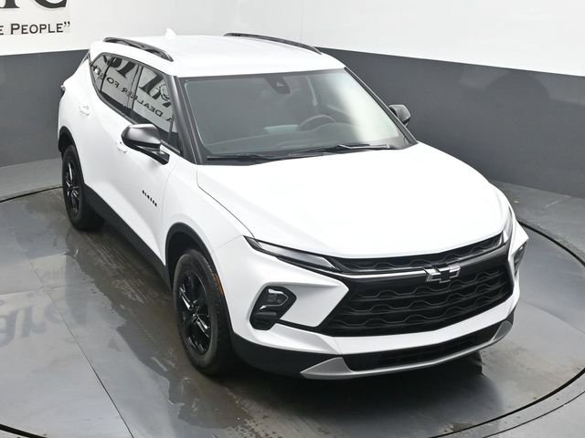 New 2025 Chevrolet Blazer LT w/ Midnight/Sport Edition AWD/4WD image 25