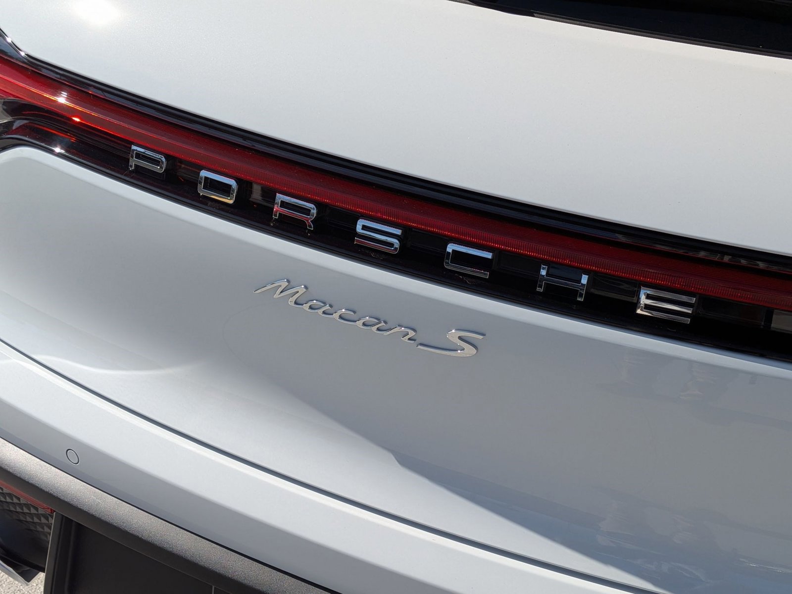 New 2026 Porsche Macan S image 13