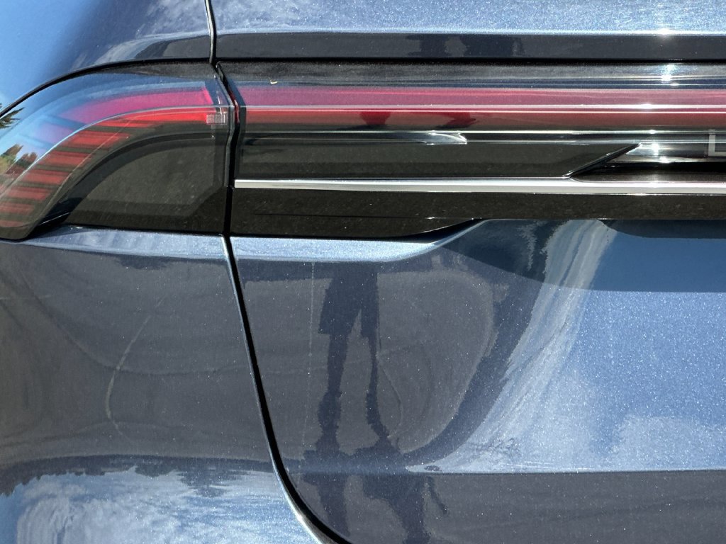 Certified 2024 Lincoln Nautilus Black Label AWD/4WD image 25