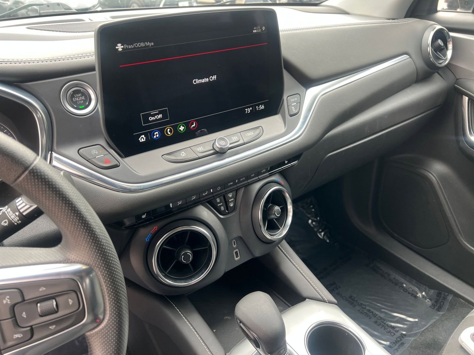 Used 2025 Chevrolet Blazer LT image 17