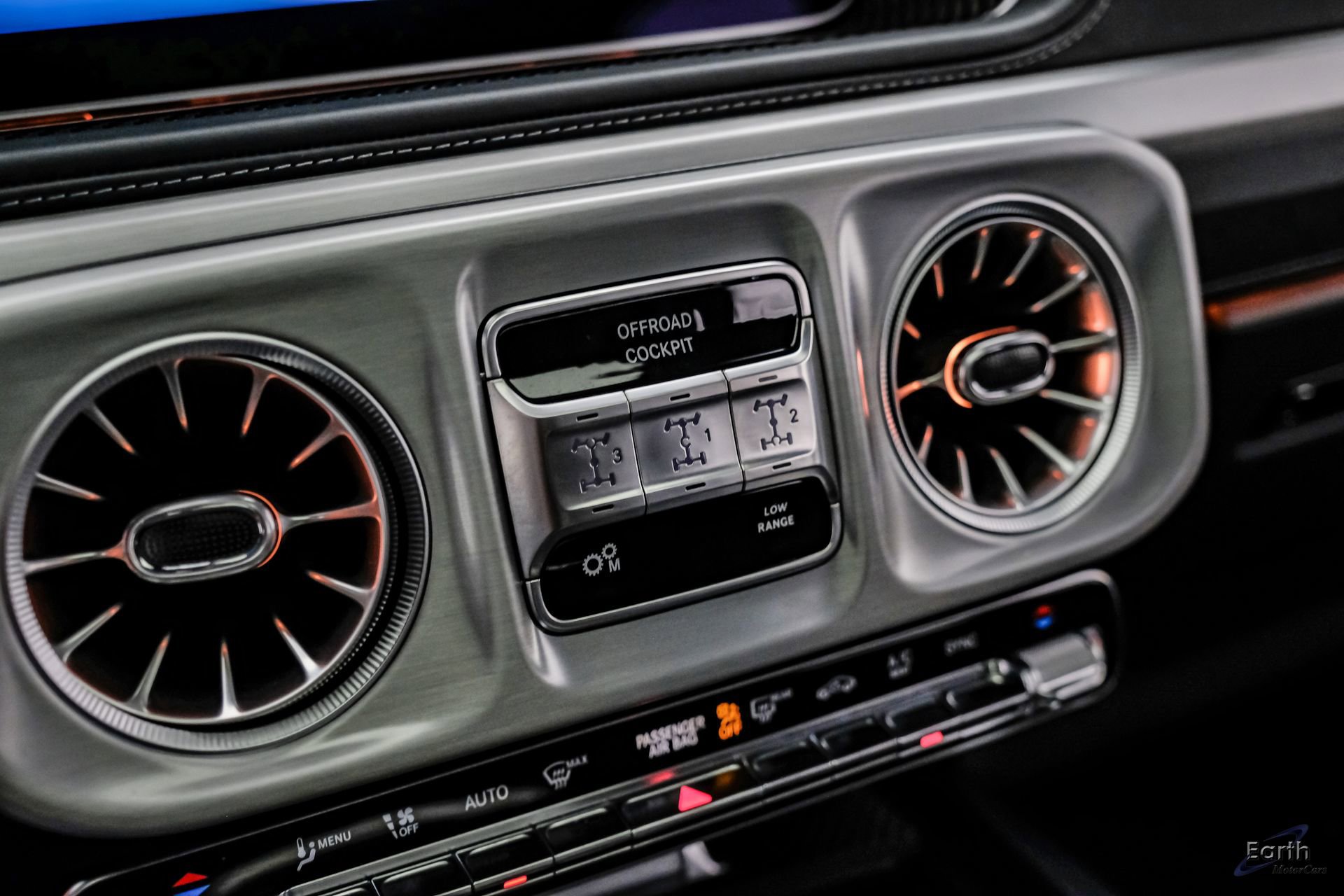 Used 2025 Mercedes-Benz G 63 AMG 4MATIC image 65