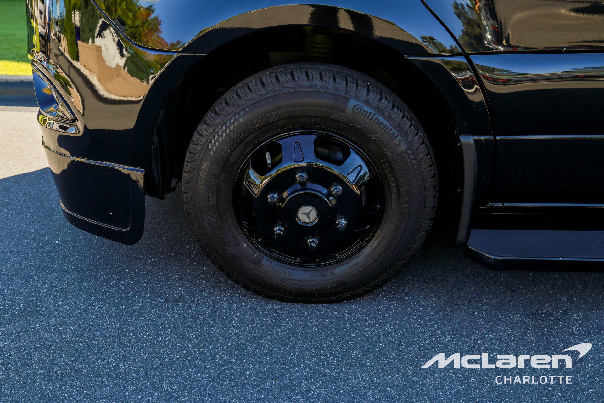 Used 2020 Mercedes-Benz Sprinter 3500 w/ Windows All Around Package image 41