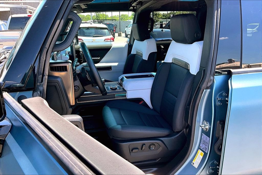 Used 2024 GMC Hummer EV 3X w/ Omega Edition AWD/4WD image 23