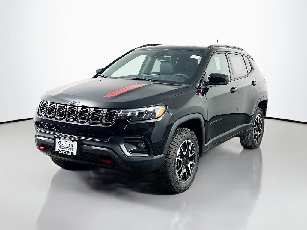 New 2026 Jeep Compass Trailhawk w/ Sun, Sound & Navigation Group AWD/4WD image 3