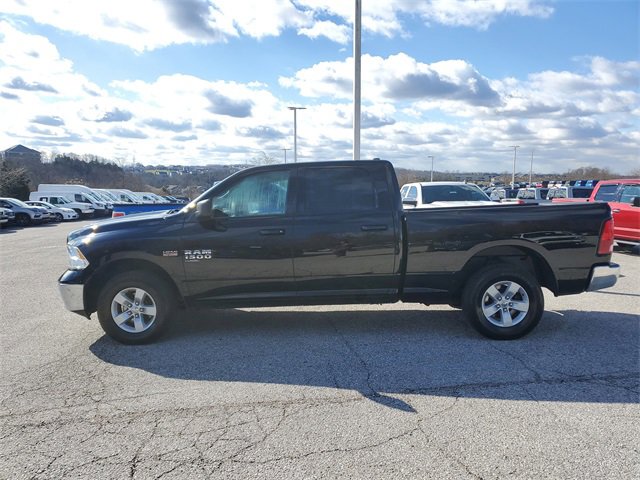 Used 2020 RAM 1500 Classic SLT image 7