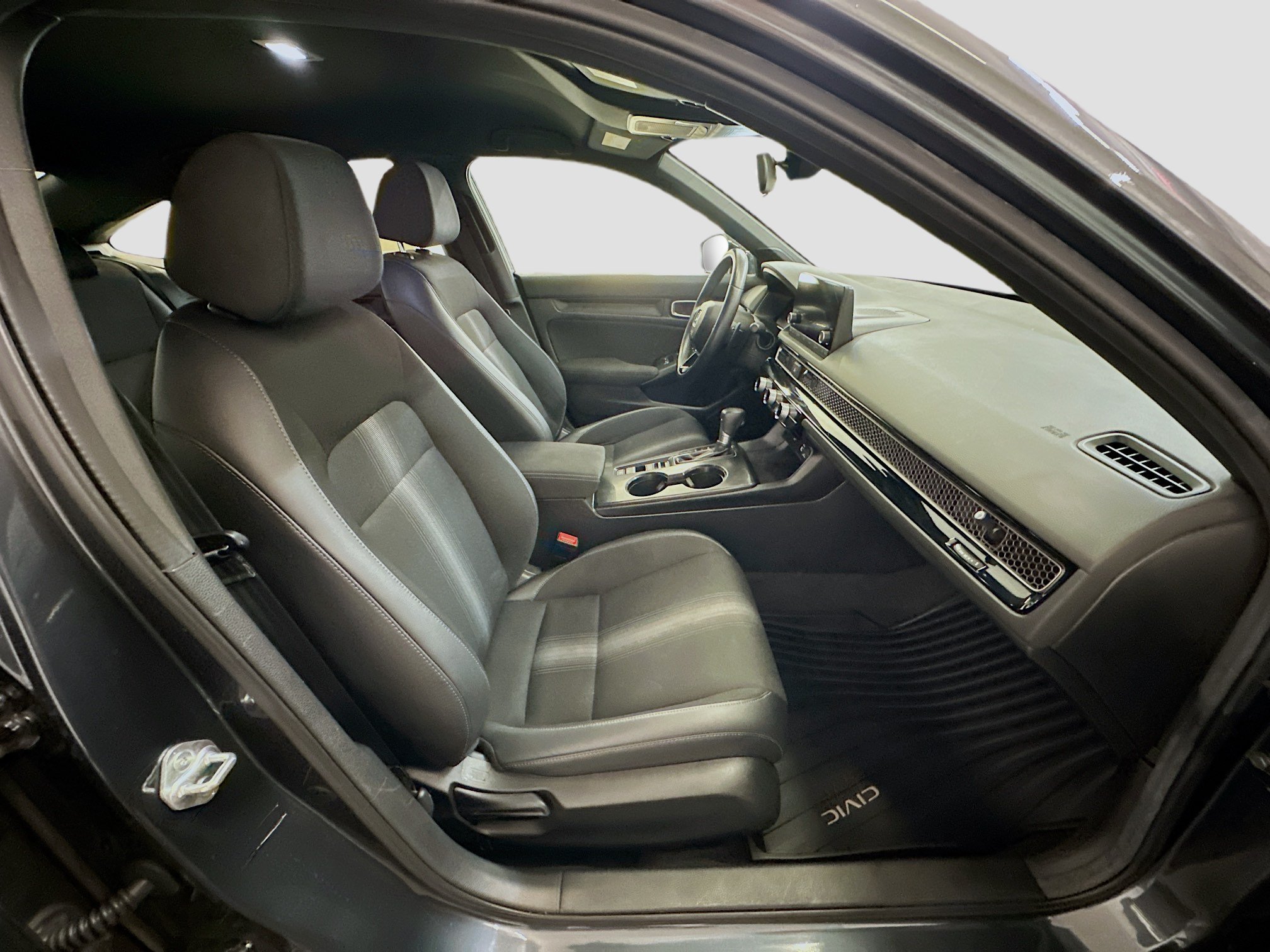 Used 2024 Honda Civic Sport image 31