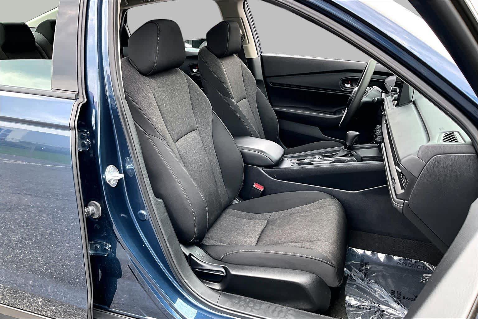 Used 2024 Honda Accord EX image 9