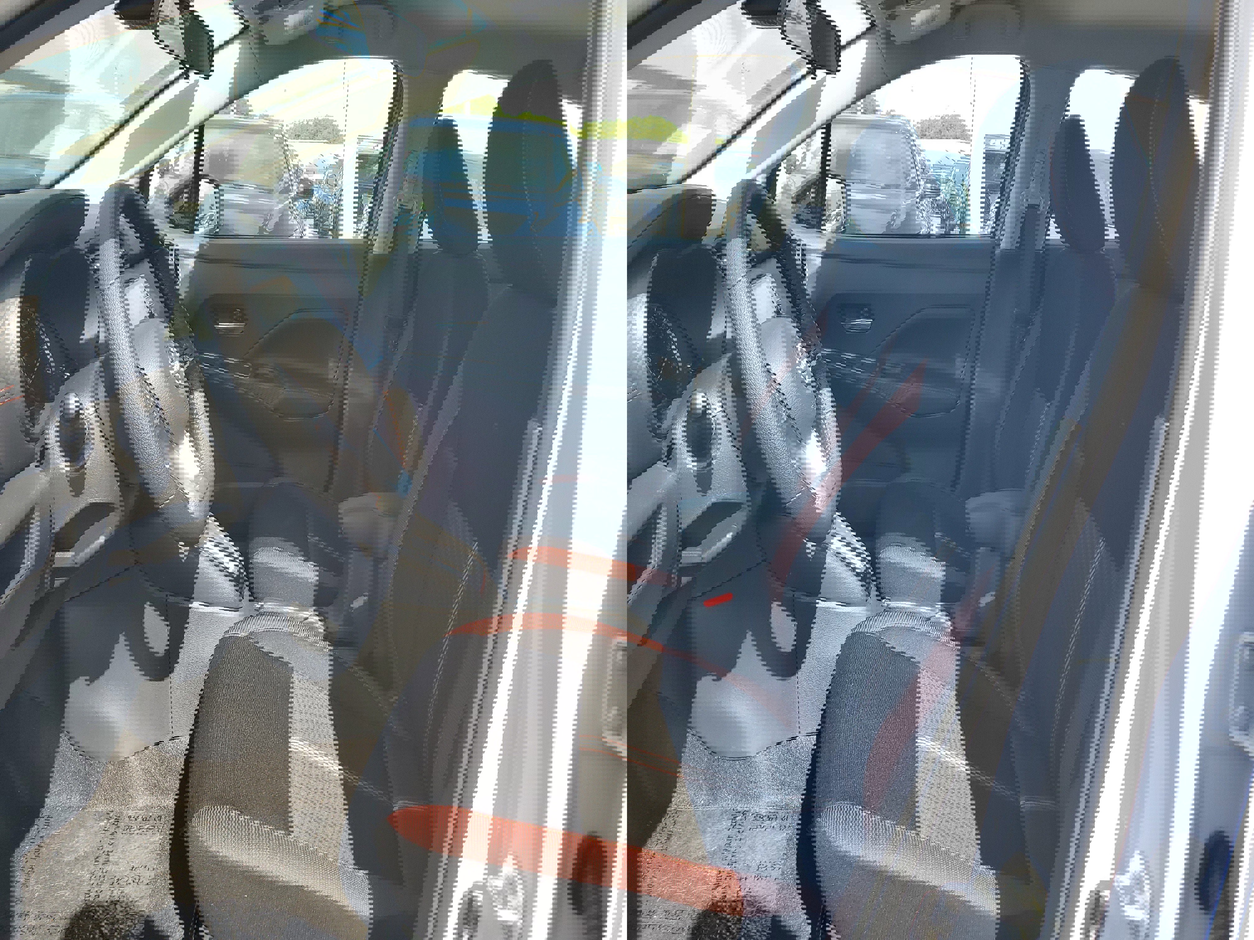 New 2025 Nissan Versa SR w/ Trunk Package image 15