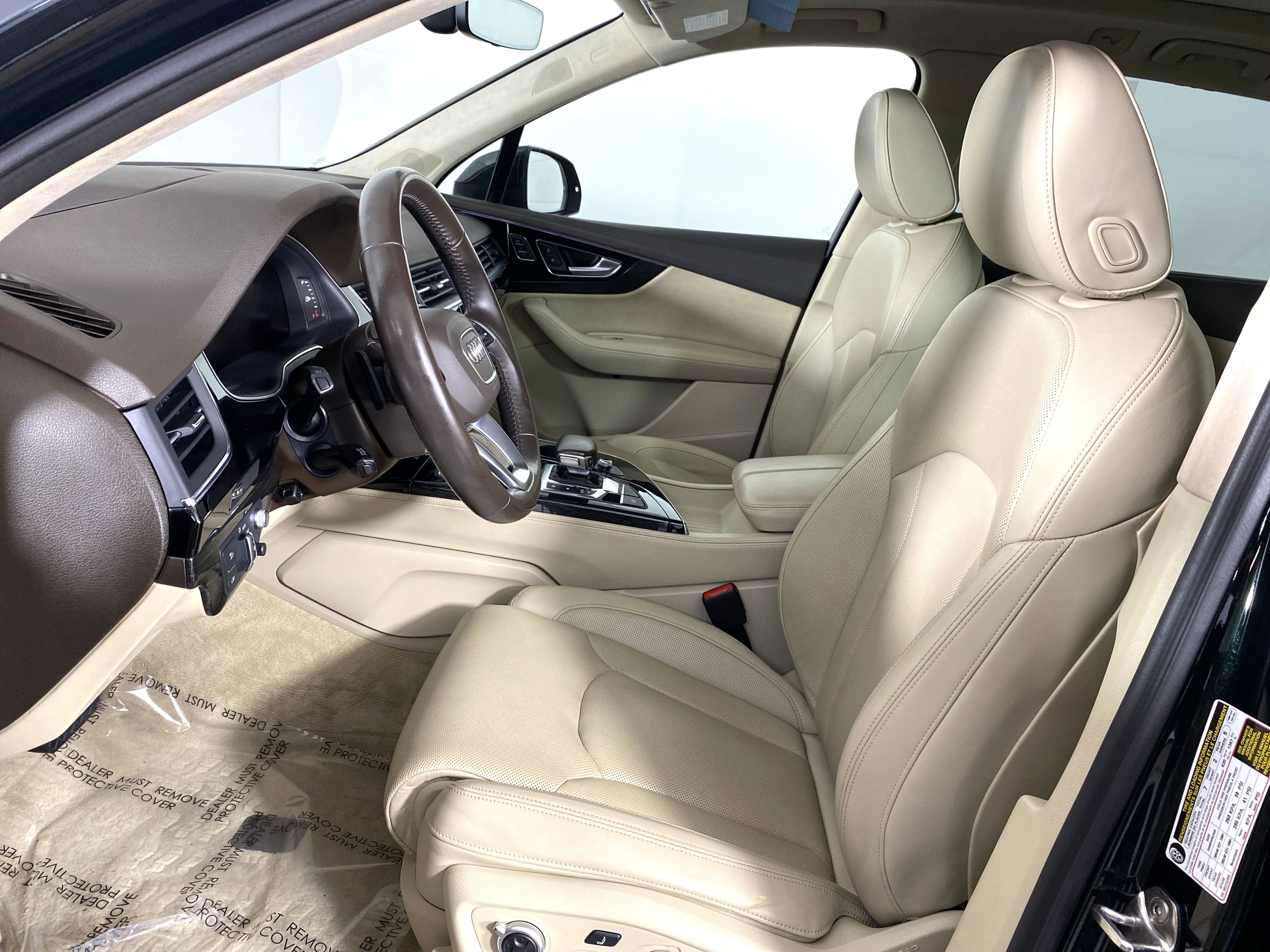 Used 2019 Audi Q7 3.0T Prestige image 16