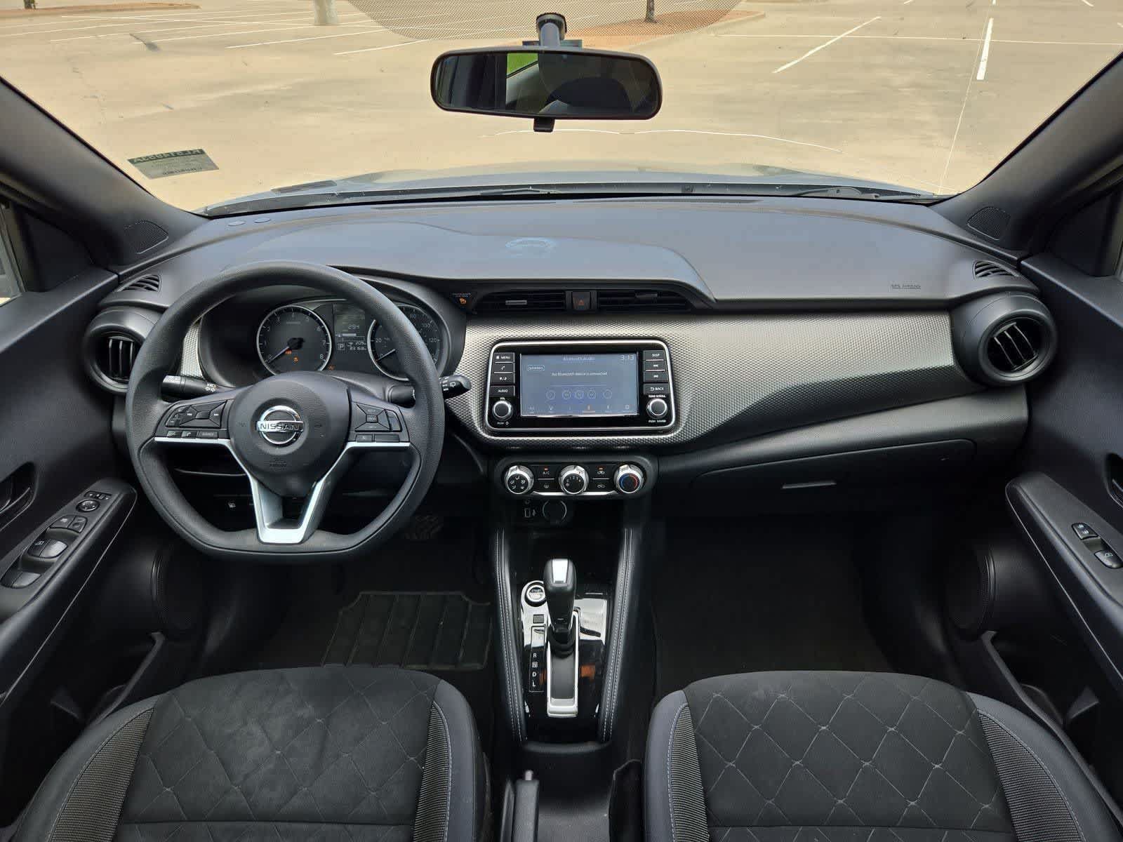 Used 2019 Nissan Kicks S FWD image 13