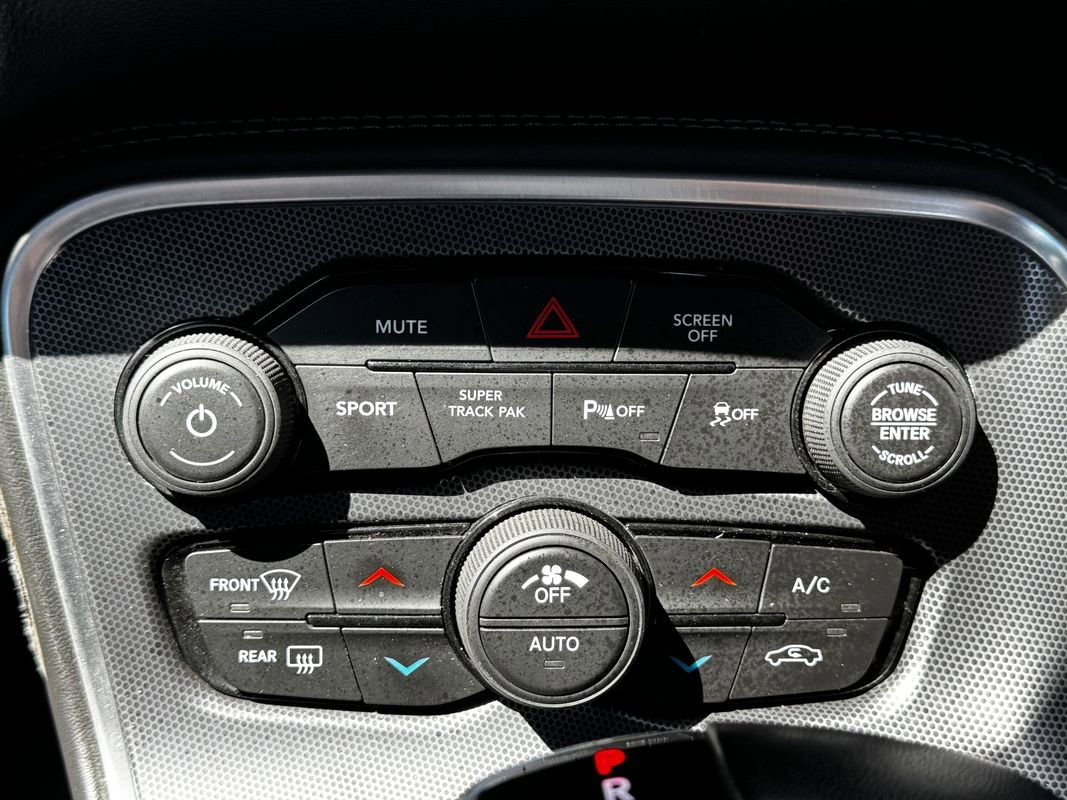 Used 2018 Dodge Challenger GT AWD/4WD image 18