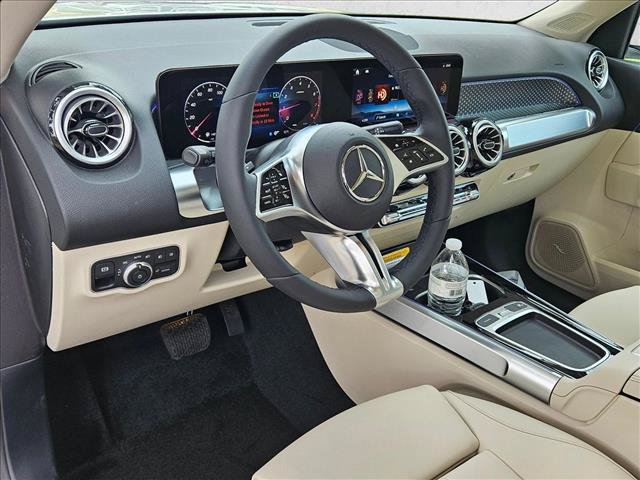New 2026 Mercedes-Benz GLB 250 image 9