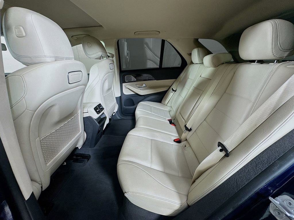 Used 2020 Mercedes-Benz GLE 350 w/ Premium Package image 28