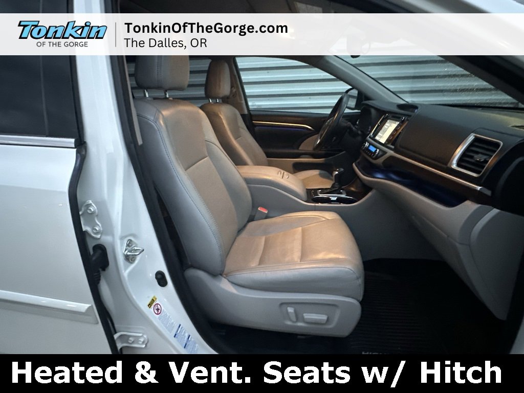 Used 2016 Toyota Highlander Limited image 28