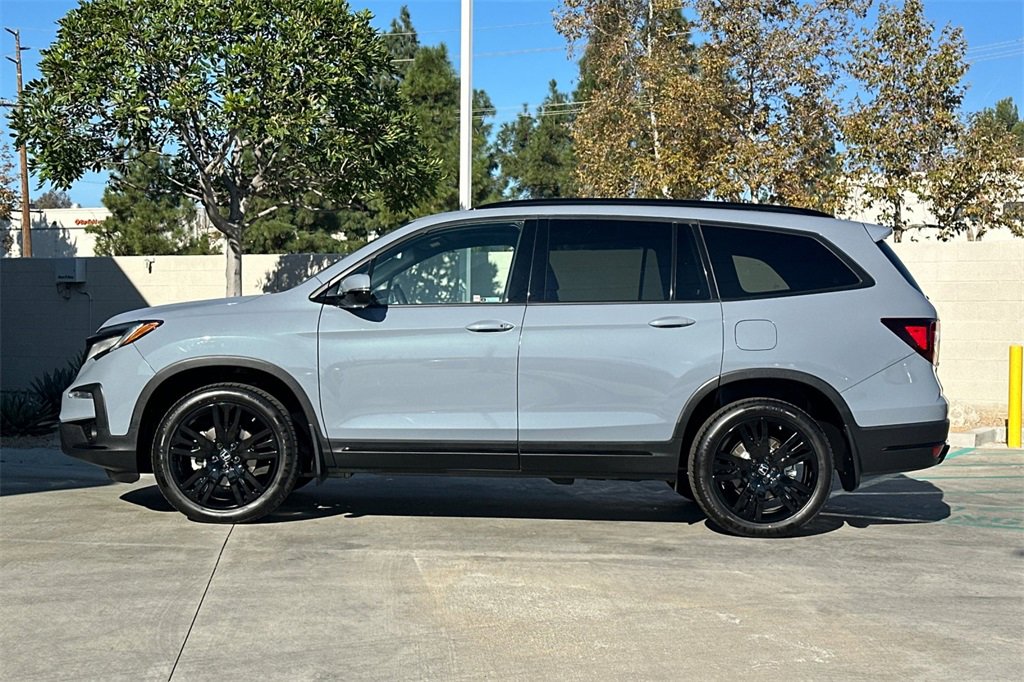 Certified 2022 Honda Pilot Black Edition image 10