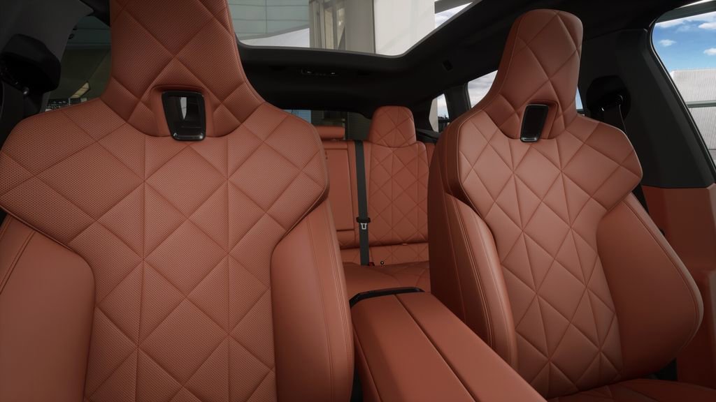 New 2026 BMW iX M70 image 11