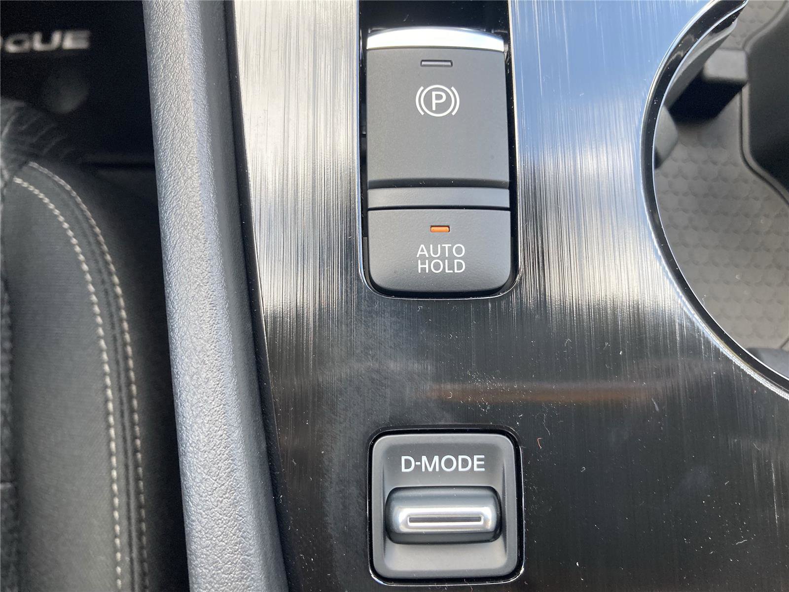 New 2026 Nissan Rogue SV image 14