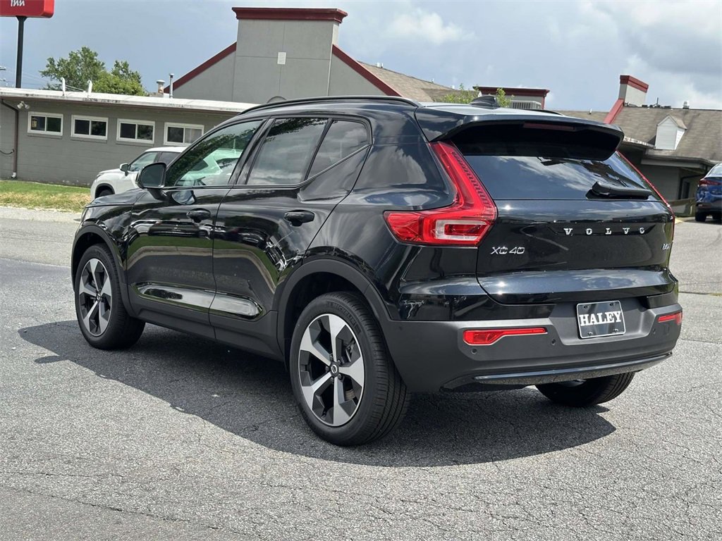 New 2026 Volvo XC40 B5 Plus w/ Protection Package Premier image 21