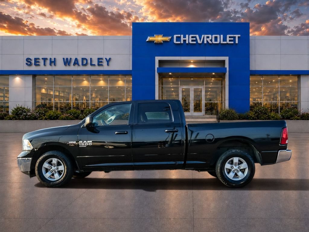 Used 2019 RAM 1500 Classic SLT RWD image 4