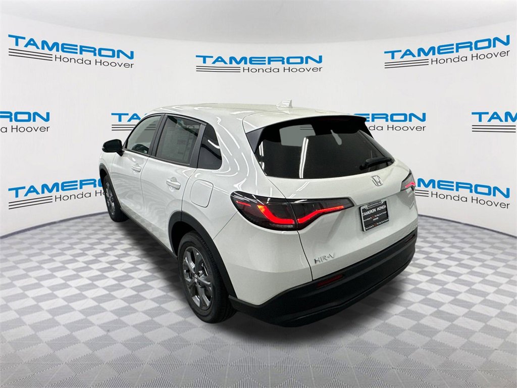Used 2026 Honda HR-V LX image 3