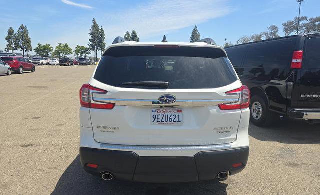 Used 2023 Subaru Ascent Limited w/ Technology Package AWD/4WD image 5