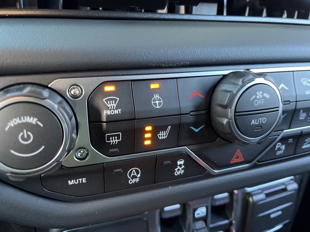 New 2026 Jeep Wrangler Unlimited Sahara image 15