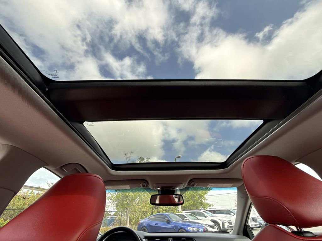 Used 2020 Toyota Camry XSE image 22