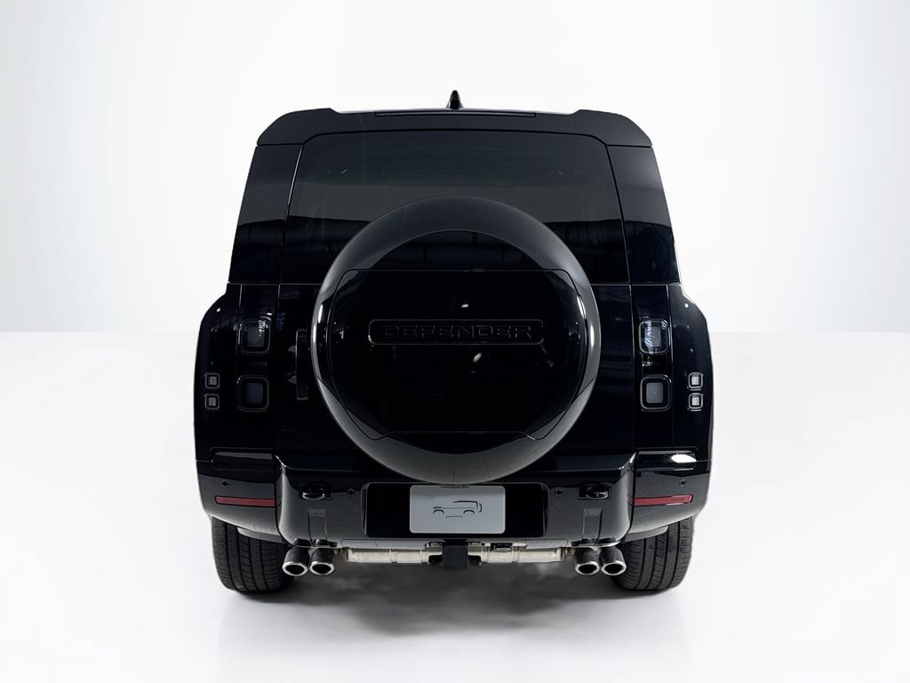 New 2026 Land Rover Defender 130 V8 AWD/4WD image 4