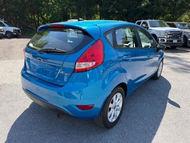 Used 2013 Ford Fiesta SE FWD image 5