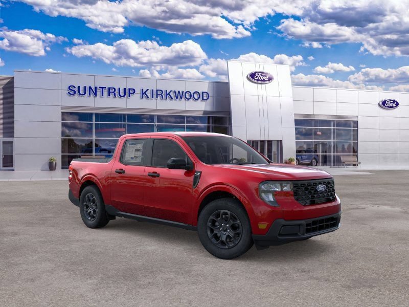 New 2026 Ford Maverick XLT w/ XLT Luxury Package FWD image 9