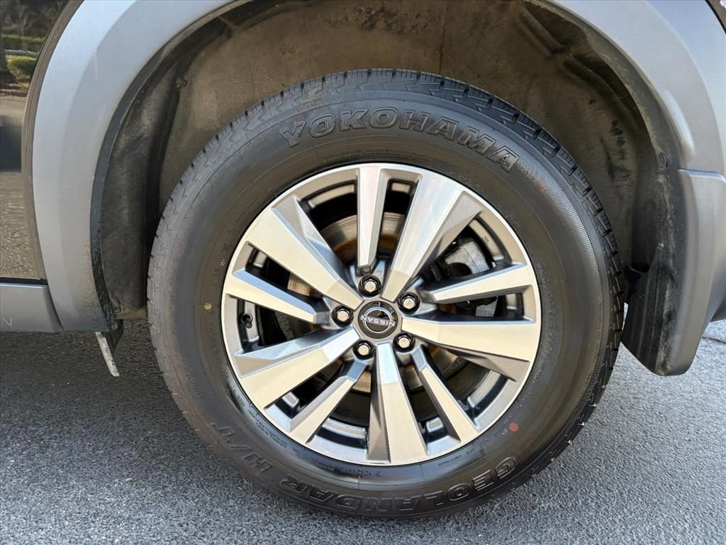 Certified 2022 Nissan Pathfinder SL image 27