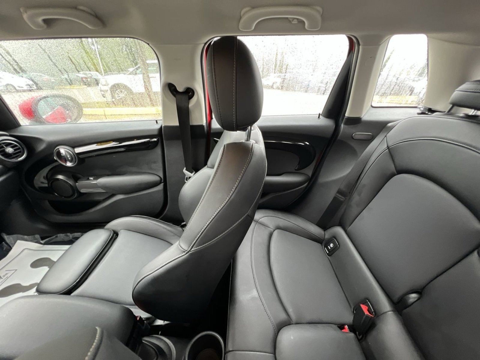 Used 2021 MINI Cooper S image 3