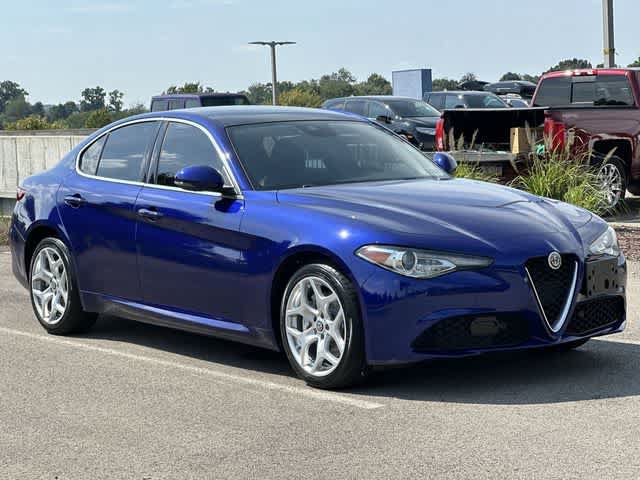 Used 2021 Alfa Romeo Giulia Ti AWD/4WD image 31