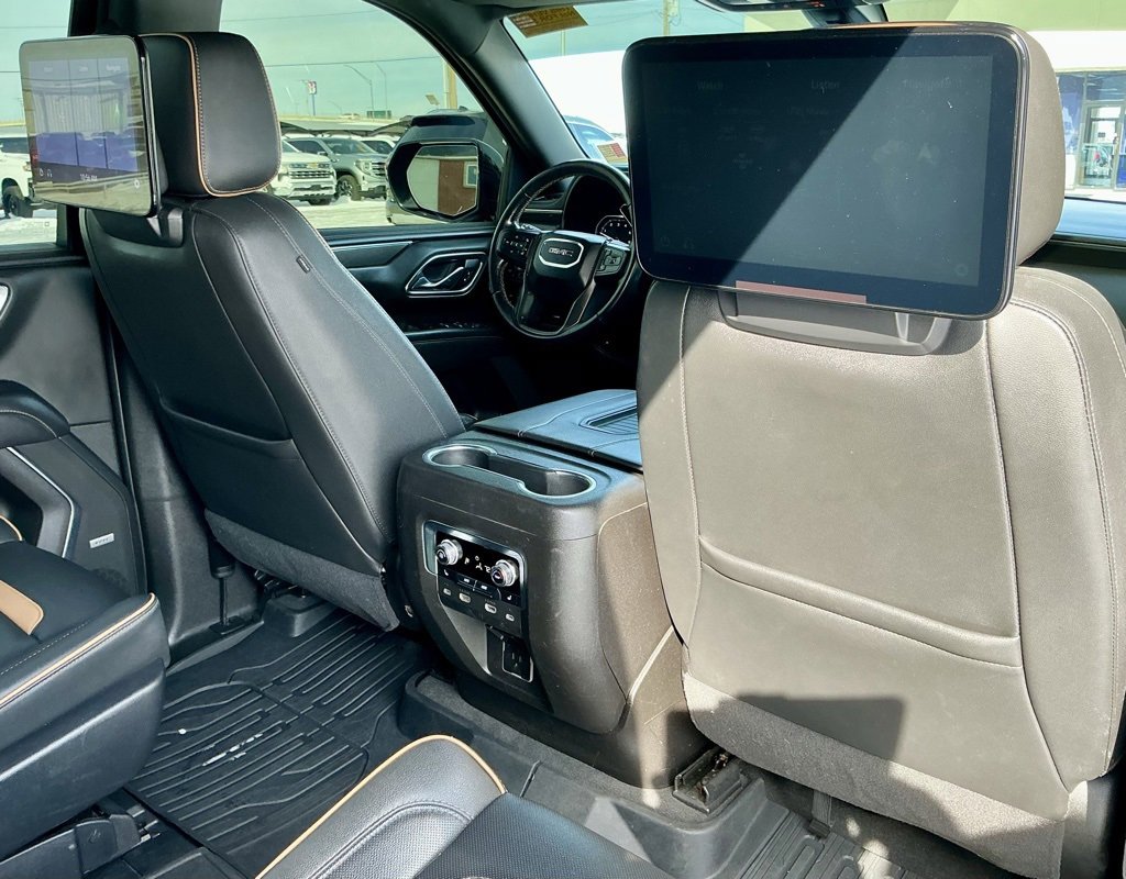 Used 2021 GMC Yukon XL AT4 w/ AT4 Premium Package image 26