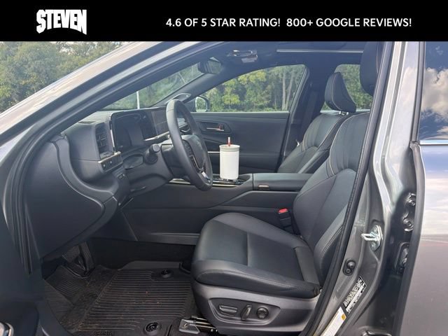 Used 2026 Toyota Crown AWD/4WD image 14