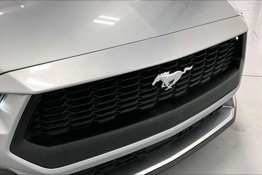 Used 2024 Ford Mustang Premium image 35
