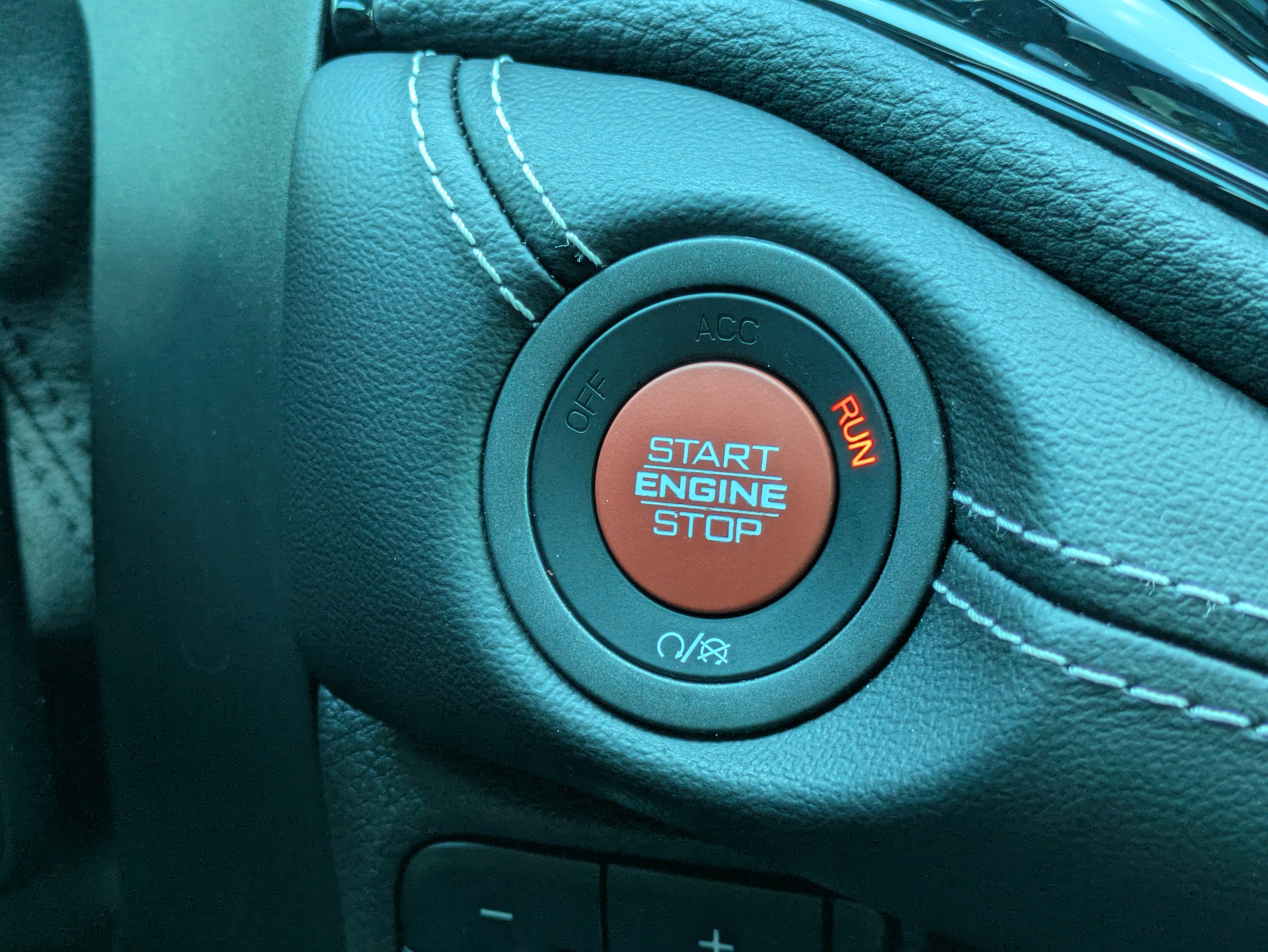 Used 2025 Dodge Durango SRT Hellcat w/ Trailer Tow Group IV AWD/4WD image 31