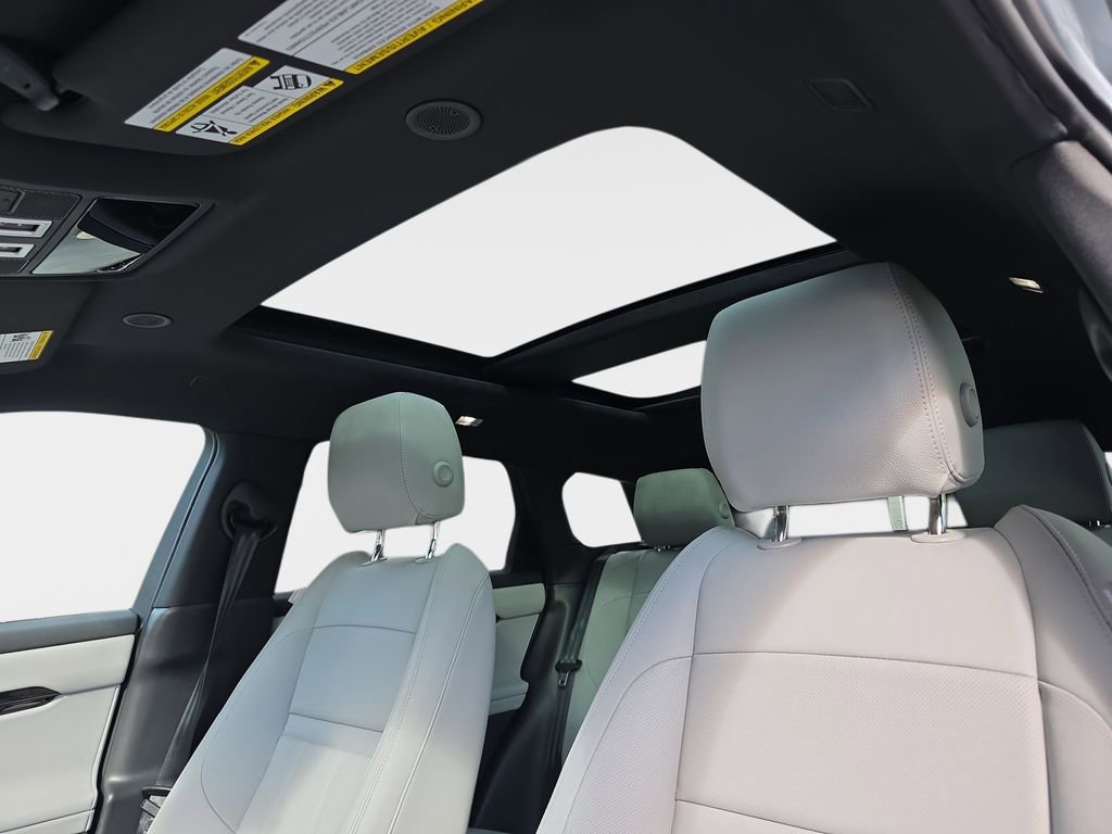 New 2026 Land Rover Range Rover Evoque S image 30