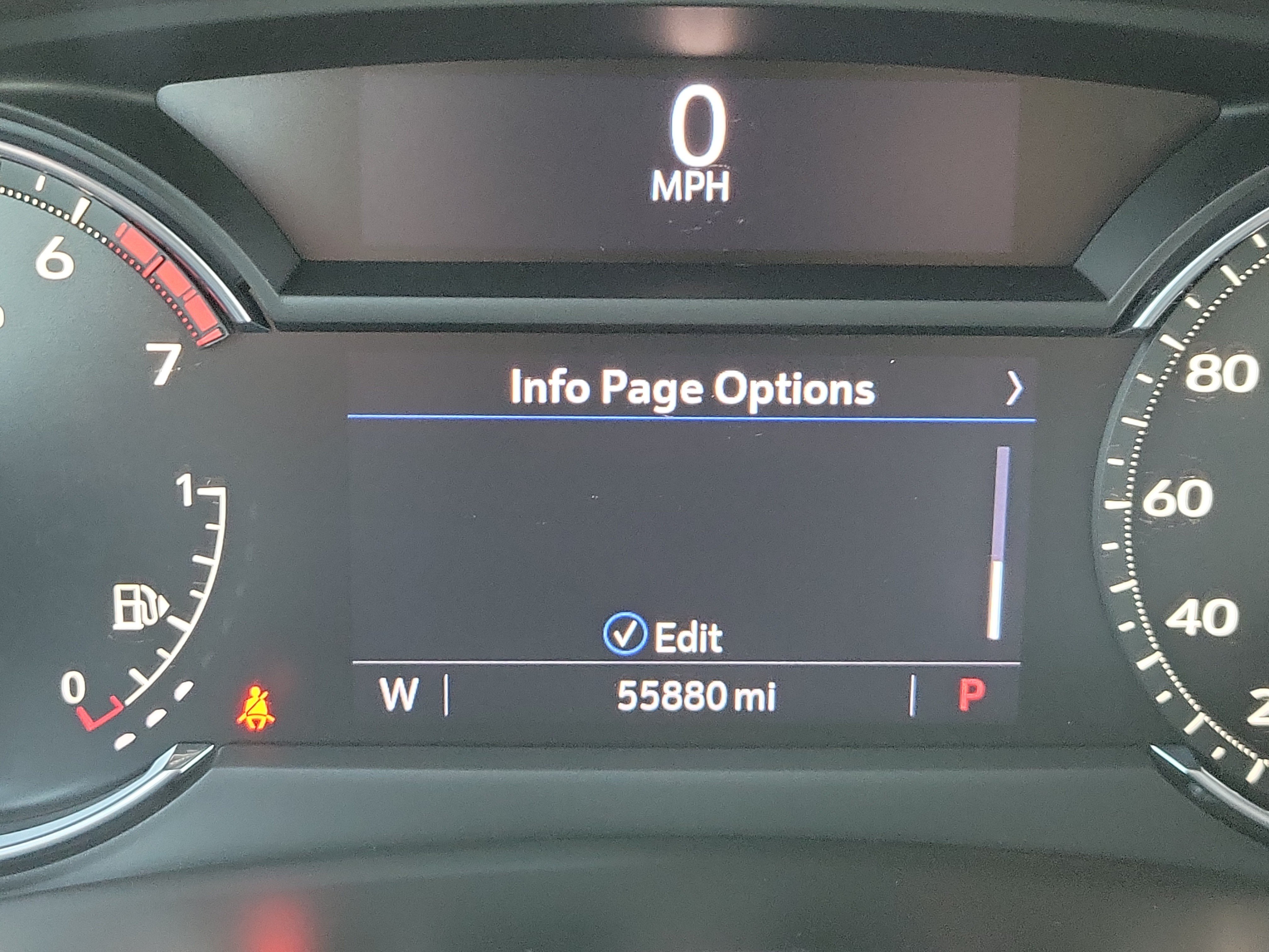 Used 2020 Cadillac XT4 Luxury w/ Cold Weather Package FWD image 23