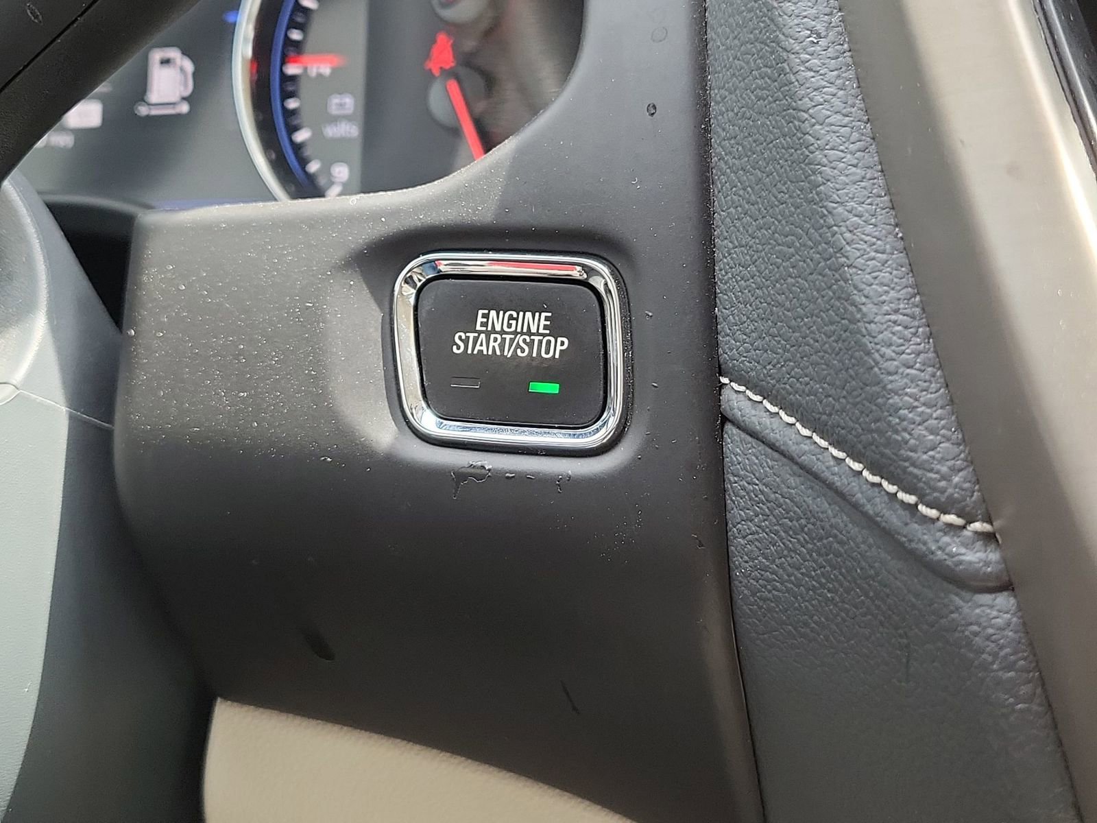 Certified 2023 GMC Acadia Denali image 17