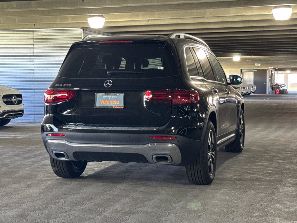 New 2026 Mercedes-Benz GLB 250 image 8