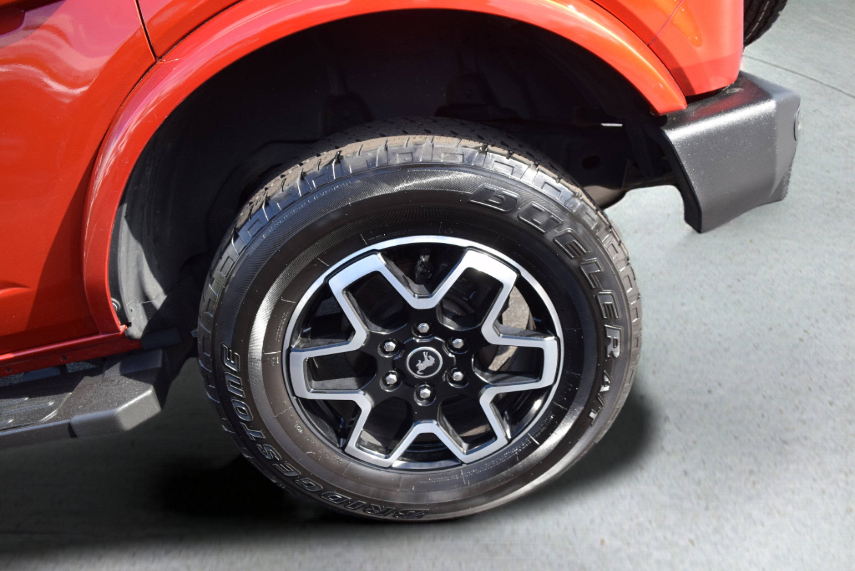 Used 2022 Ford Bronco Outer Banks AWD/4WD image 6