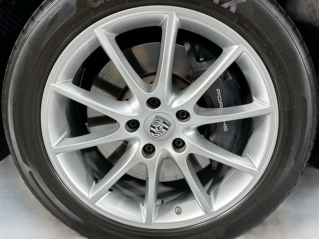 Certified 2023 Porsche Cayenne AWD/4WD image 20