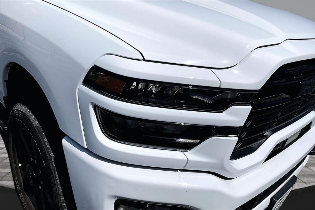 Certified 2026 RAM 2500 Big Horn AWD/4WD image 27