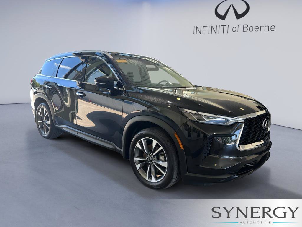 Used 2023 INFINITI QX60 Luxe w/ Cargo Package AWD/4WD image 3